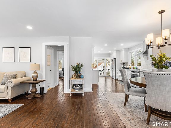 2nd image of 102 Hirsch Road