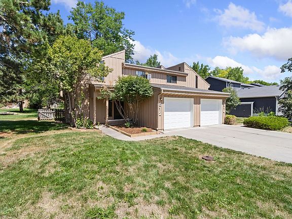 2nd image of 512 Strachan Dr