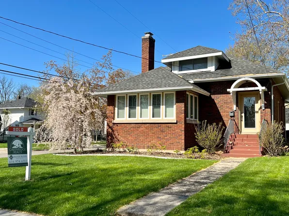 965 Lakeside Dr SE, East Grand Rapids, MI 49506