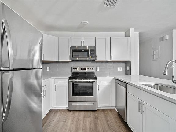 3rd image of 4715 W Trilby Ave