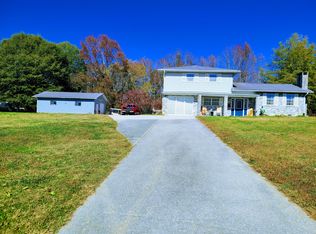 116 S Walden Dr, Harriman, TN 37748