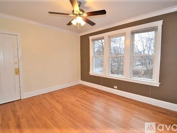 5th image of 3538 W Grace St #2