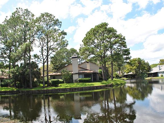 2nd image of 246 Cranes Lake Dr