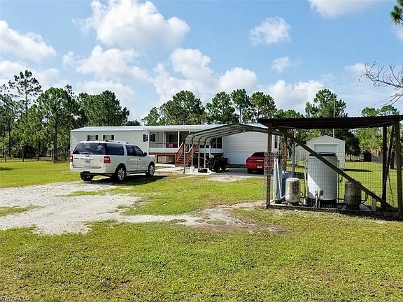 4th image of 512 Horse Club Ave