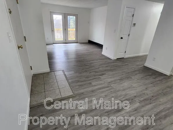 39 Northern Avenue Hts APT 24, Auburn, ME 04210