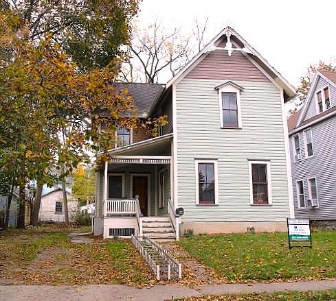 1st image of 499 Fulton St