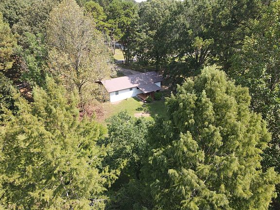 5th image of 24 Dean Matthews Rd