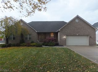 761 Rockside Rd, Seven Hills, OH 44131