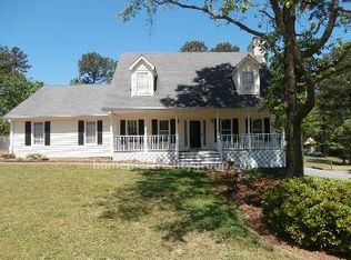 475 Wayside Dr, Lawrenceville, GA 30046