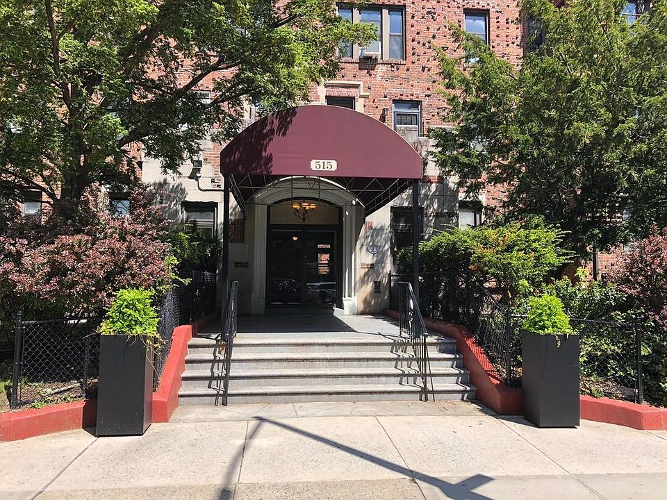1st image of 515 Avenue I APT 2B