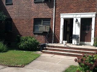 16804 19th Ave, Whitestone, NY 11357