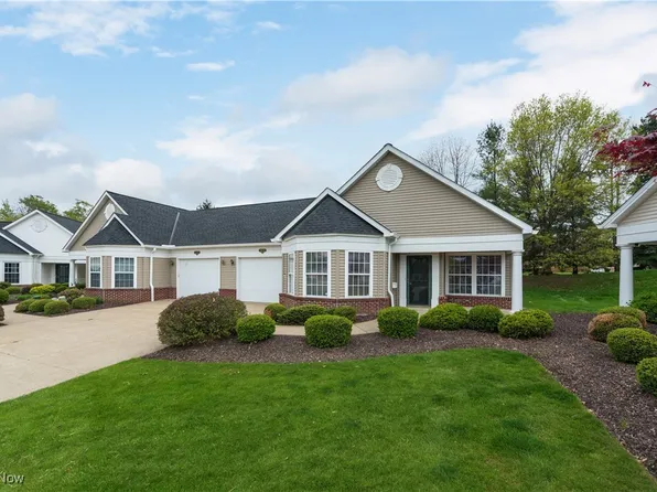 8876 Jonathan Dr, North Royalton, OH 44133