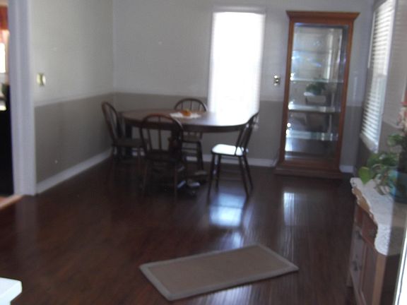 5th image of 209 S Buller St