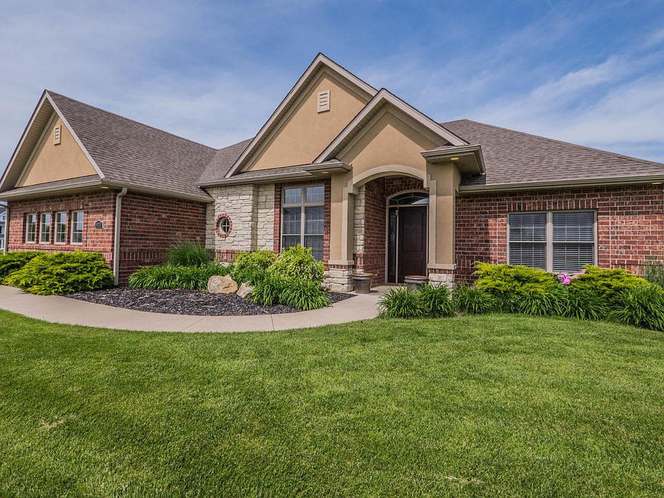1st image of 6203 Bridle Bend Dr