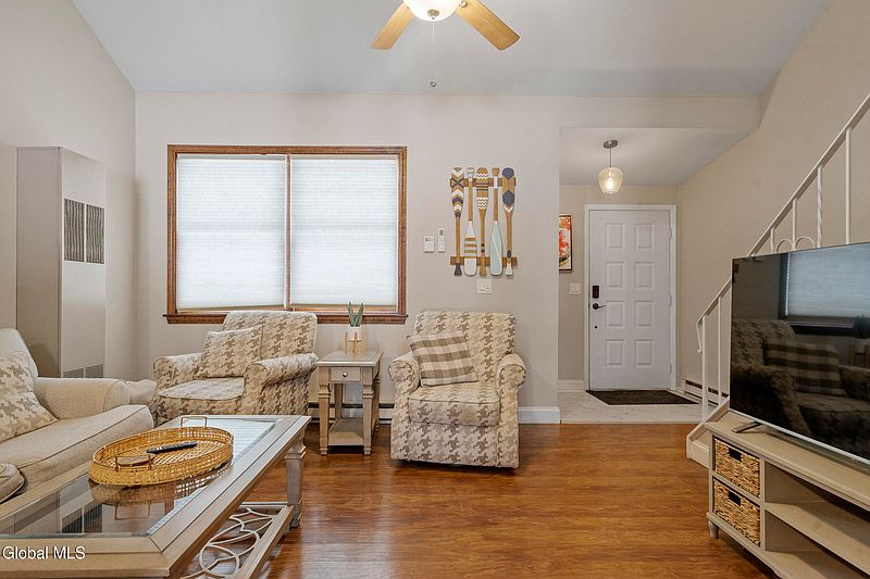 5th image of 79 Pepperbush Place