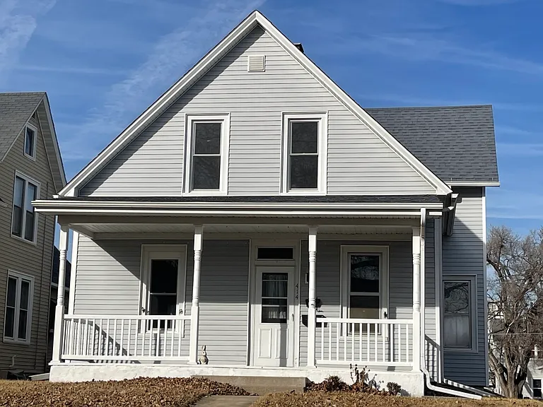 414 E Wheeler St — Photo 2