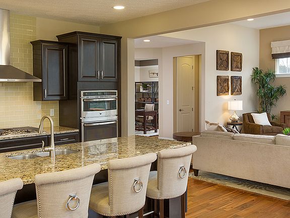 4th image of 6181 Brookview Manor Dr #2008