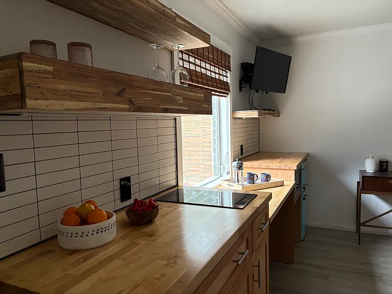 4350 Woodland Dr — Photo 9