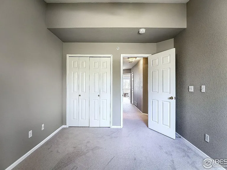 4937 Noble Park Pl — Photo 4