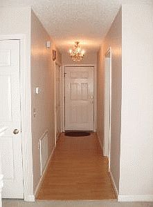 3rd image of 136 Derbyshire Dr