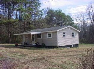 1034 Sharpe Ave, Eden, NC 27288