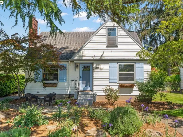 5905 SE Ivon St, Portland, OR 97206