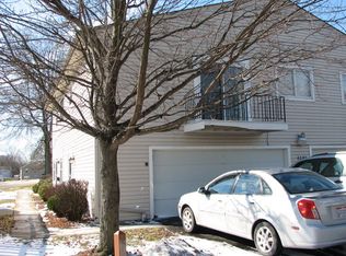 2408 Island Dr #22, Uniontown, OH 44685