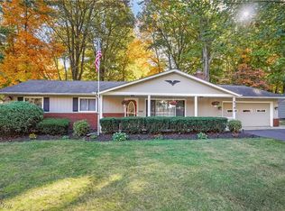 5791 Dorrwood Dr, Mentor, OH 44060