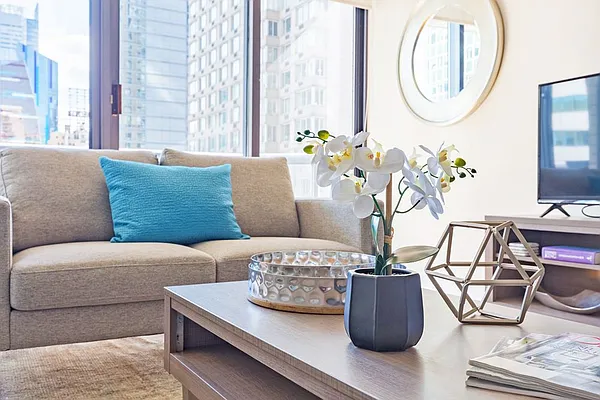 Rented by Stonehenge NYC LLC | media 5