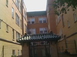 11 N Pine Ave APT 3E, Chicago, IL 60644