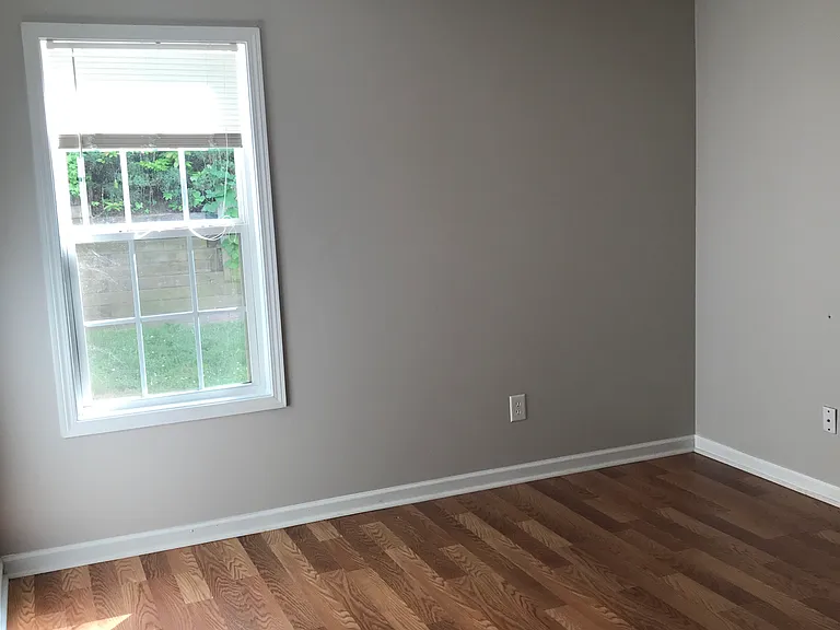 5746 Bridgeport Ct — Photo 10