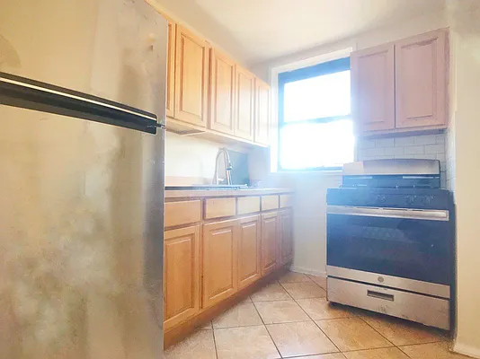 Rented by Bohemia Realty Group | media 8