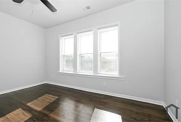 7655 S Lowe Ave #1 — Photo 4