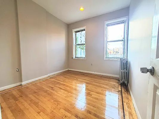 Rented by Bright Villas LLC | media 10