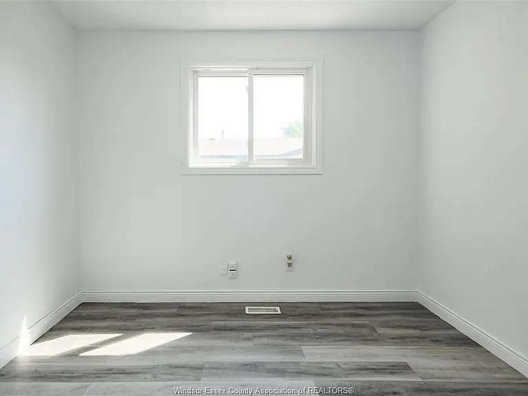3309 Aurora Dr — Photo 9