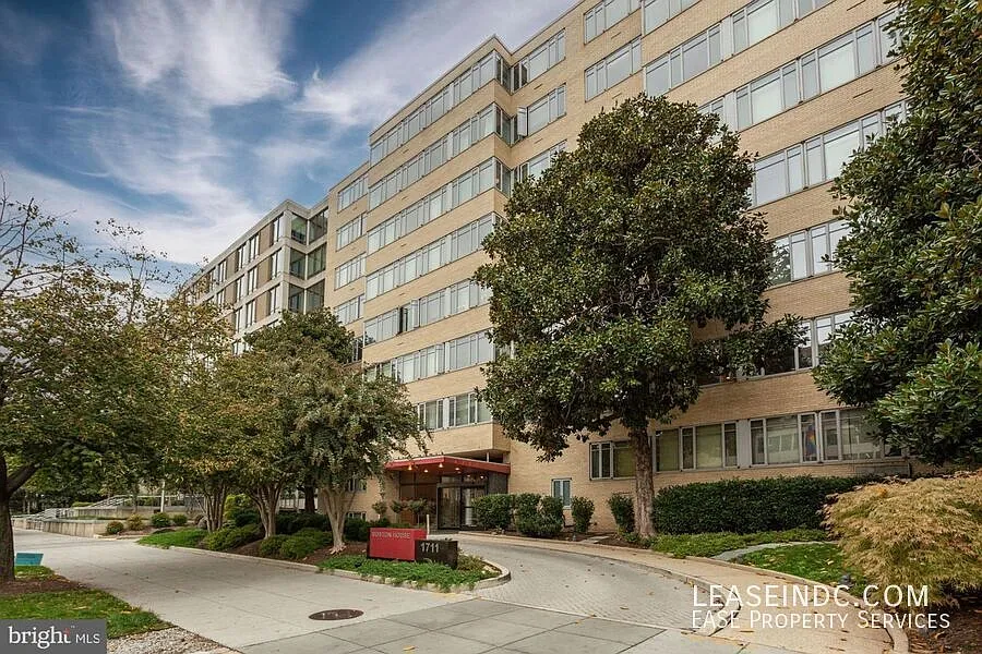 1711 Massachusetts Ave NW #434