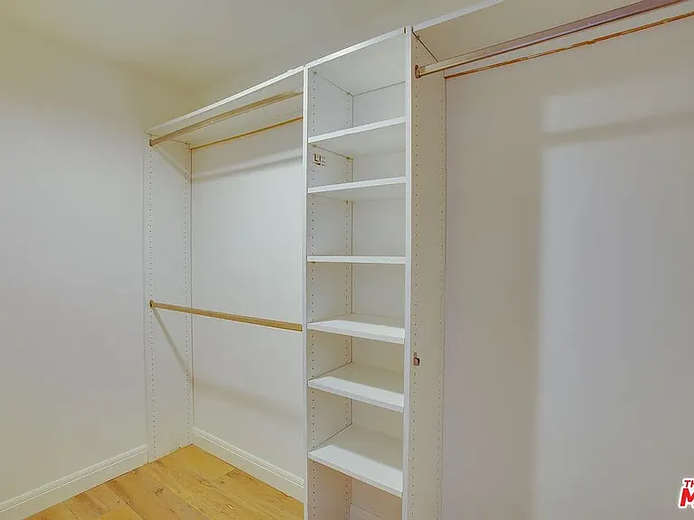 10520 Wilshire Blvd #1004 — Photo 9