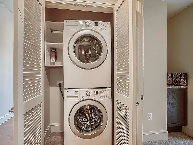 5455 Landmark Pl #1016 — Photo 32