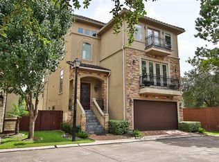 5523 Roslyn Ct, Houston, TX 77081