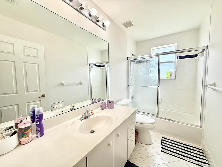 12671 Yardley Dr — Photo 13