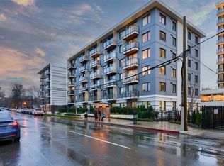 1115 Johnson St #407, Victoria, BC V8V 0H2