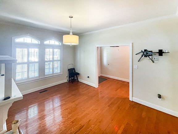 4th image of 505 N 32nd St