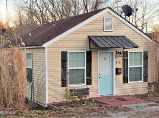 810 Anthony St, Fulton, MO 65251