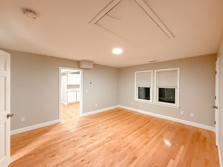 30 Mill St #2 — Photo 13