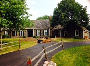 2632 W Crimson Ct, Mequon, WI 53092