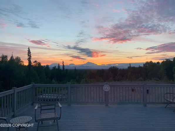 14703 E Petwood Cir, Talkeetna, AK 99676