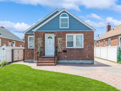 114-36 220th Street, Cambria Heights, NY, 11411