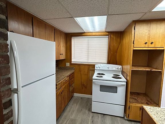 4th image of 1934 Washington Way APT 5