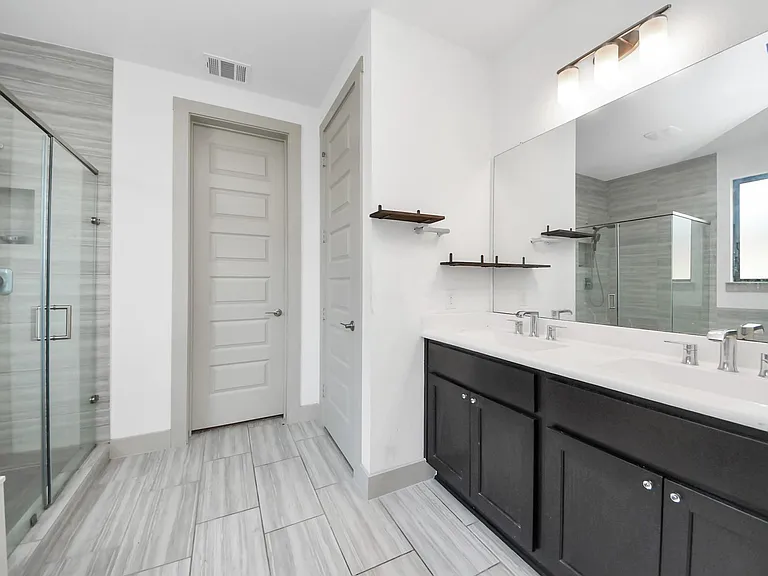 1567 Harvest Vine Ct — Photo 35