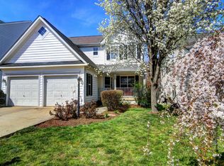636 Nathan Pl NE, Leesburg, VA 20176